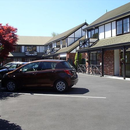 Tudor Court Motel Christchurch Extérieur photo